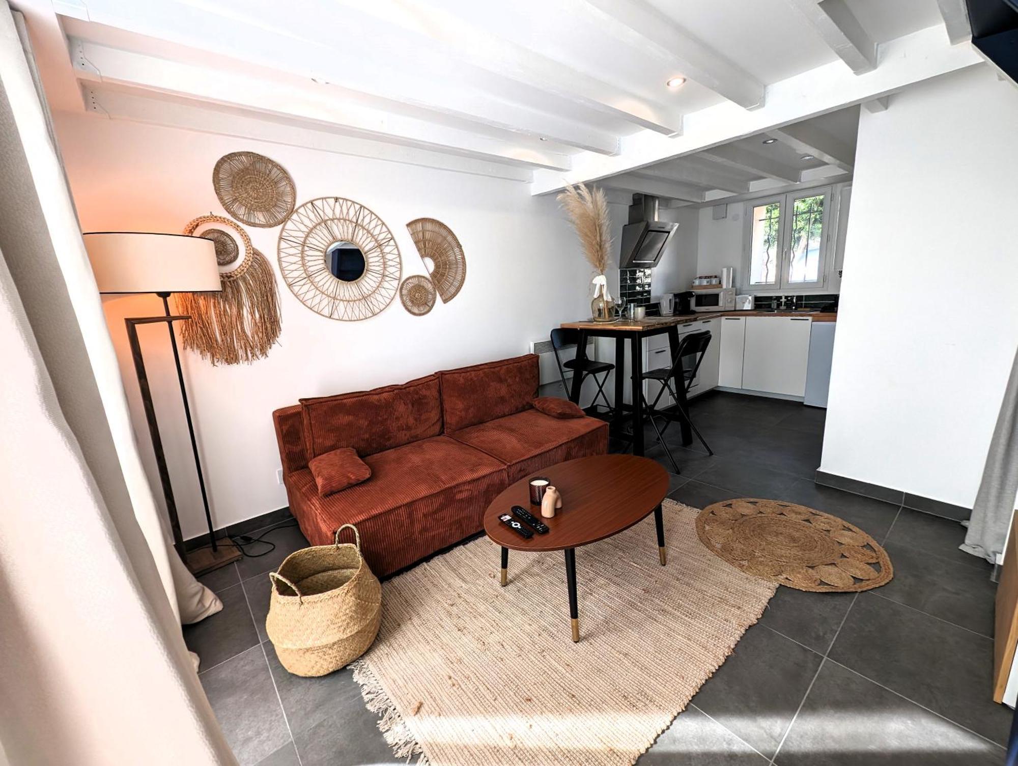 Cozy House - 15 Min Disneyland - 2 Parkings - Fibre Nanteuil-les-Meaux